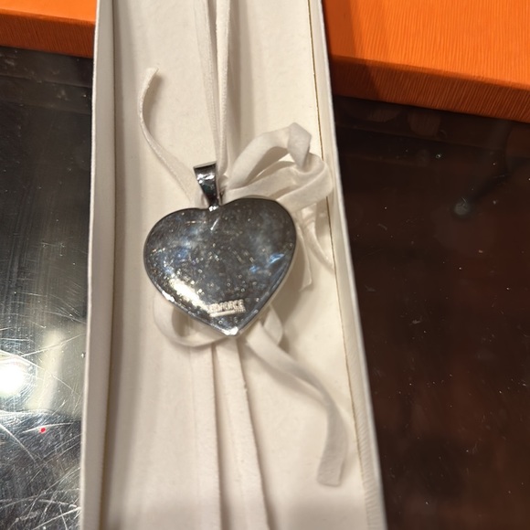 Daniel Espinosa hand crafted charm - Picture 2 of 4